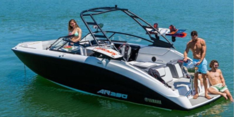 New Yamaha Marine AR250
